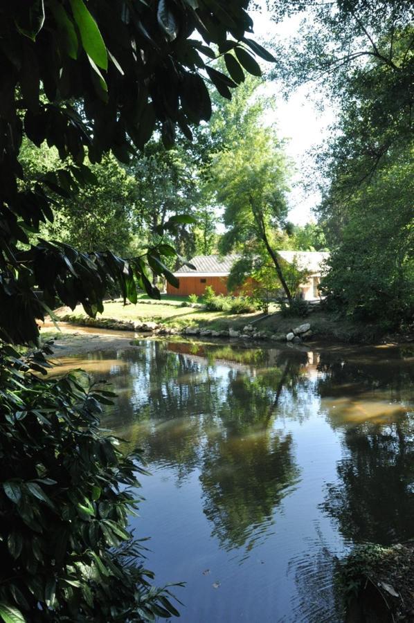 Le Pavillon Du Lac Villa La Brede Luaran gambar